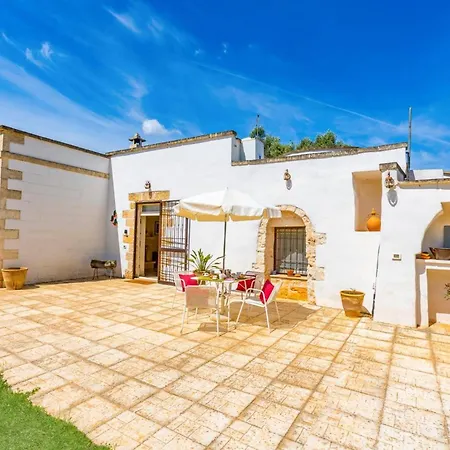 Villa Denise By *